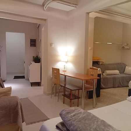 Filopappou Decent Apartment Athens Luaran gambar