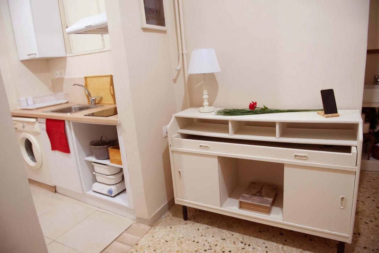 Filopappou Decent Apartment Athens Luaran gambar