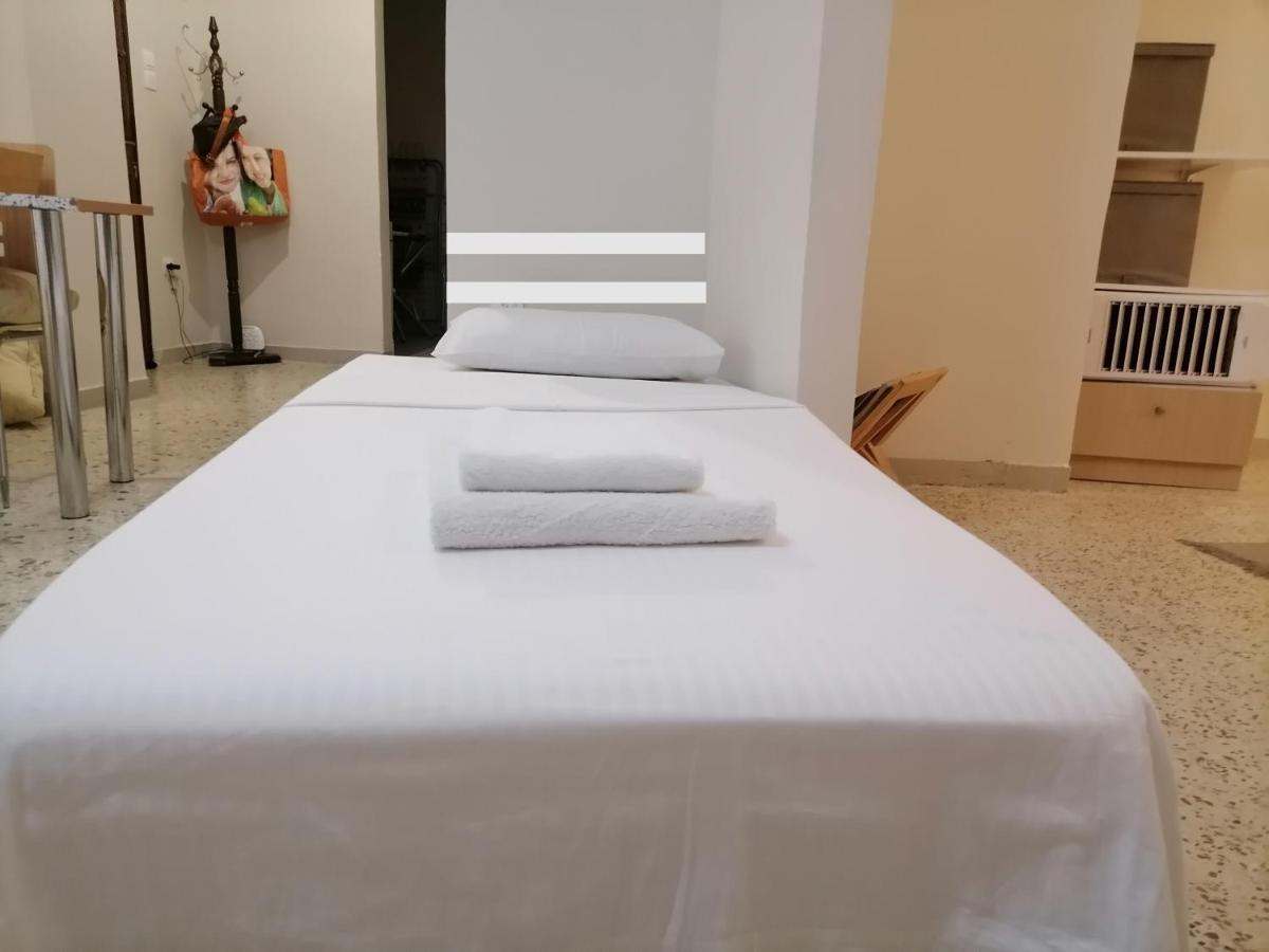 Filopappou Decent Apartment Athens Luaran gambar