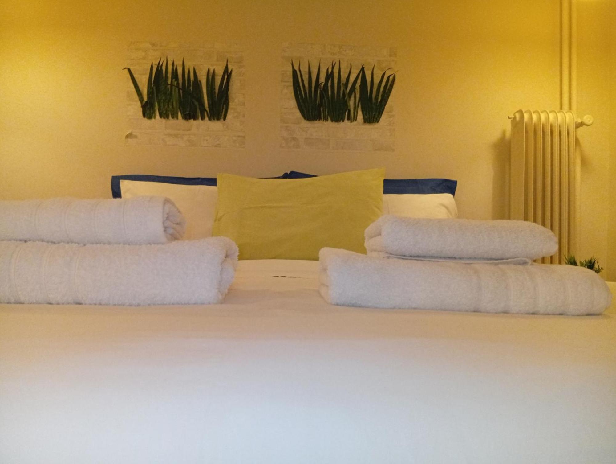 Filopappou Decent Apartment Athens Luaran gambar