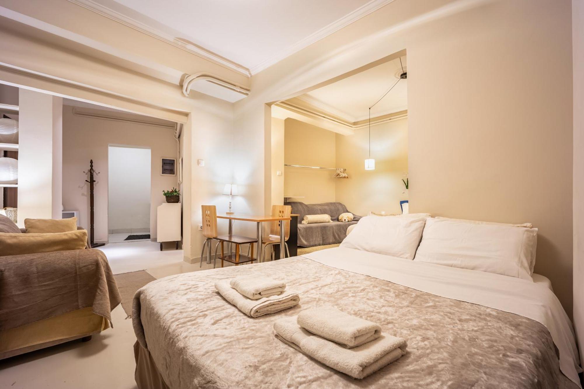 Filopappou Decent Apartment Athens Luaran gambar