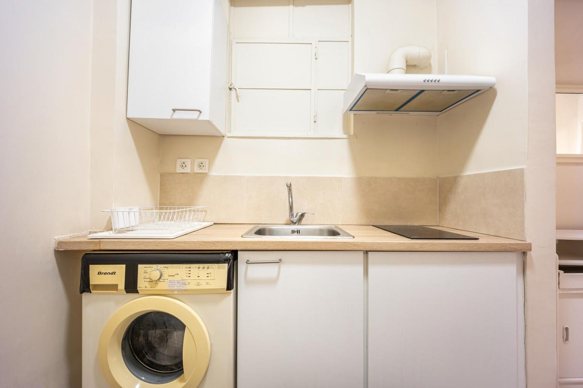 Filopappou Decent Apartment Athens Luaran gambar